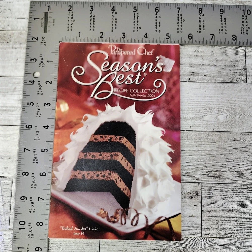 Pampered Chef 2004 Fall‎ Winter Cookbook Booklet Recipe Collection GOOD